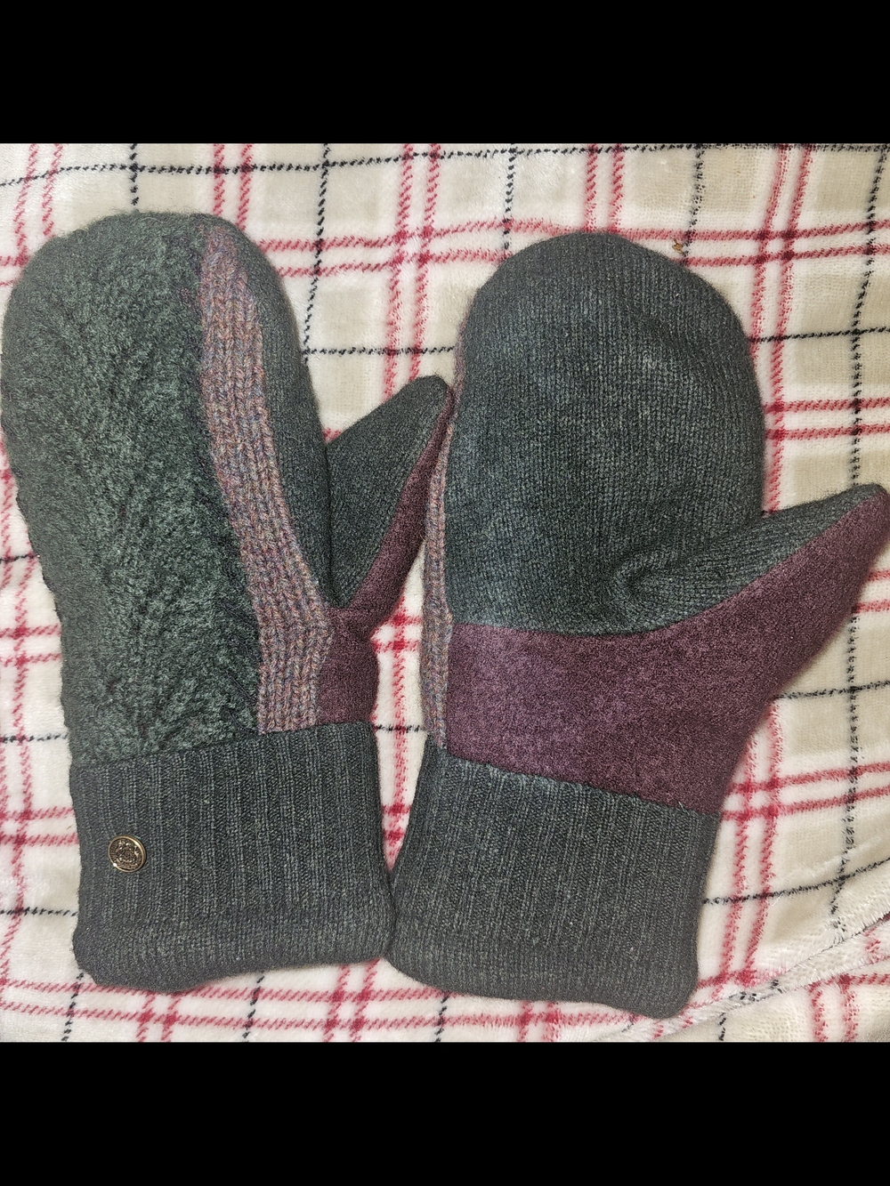Cozy Knit Mittens in Forest Green & Plum